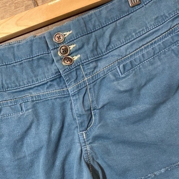 Lee brand Royal blue high waisted cutoff shorts size 10 - Picture 2 of 8